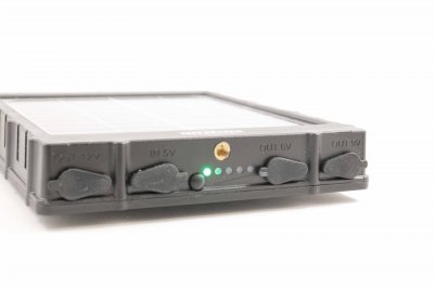 UOVision Solcellspanel med inbyggt 8000mAh batteri