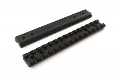 Rusan picatinnyskena till Merkel SR1