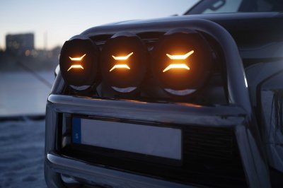 Wesem Fervor LED 220 mm 27w 12/24v fjärr med valbar färg på positionsljus