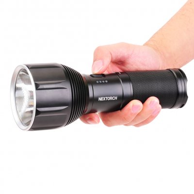 Nextorch Saint Torch 11 sökarlampa, 3500 lm *